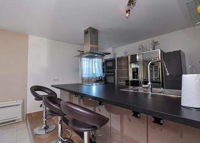 Beautiful In Maxime Sainte-Maxime